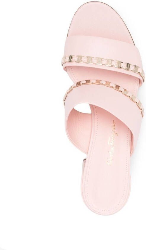 Ferragamo Vara sandalen met ketting Roze