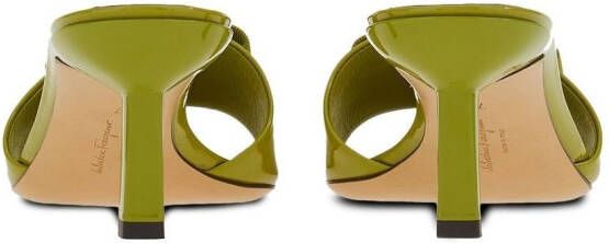 Ferragamo Vara slippers met strik Groen