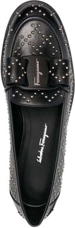 Ferragamo Viva loafers met studs Zwart