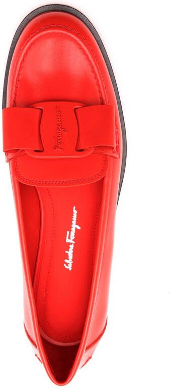 Ferragamo Vivaldo loafers met logoplakkaat Rood