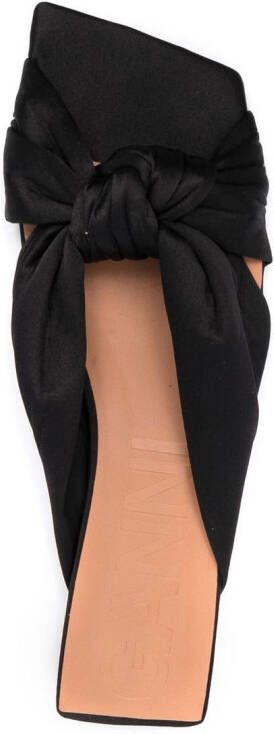 GANNI Satijnen slippers Zwart