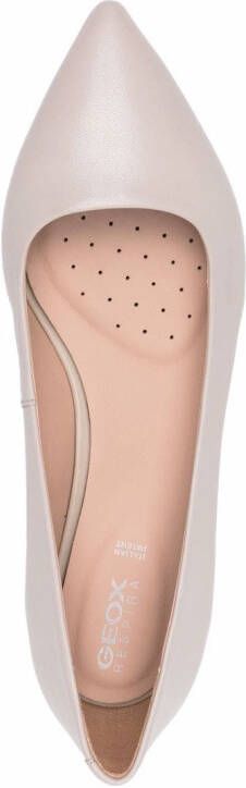 Geox Charyssa ballerina's met puntige neus Beige