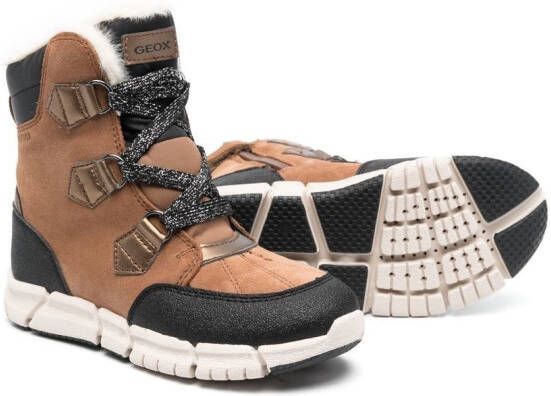 Geox Kids Enkellaarzen met veters Bruin