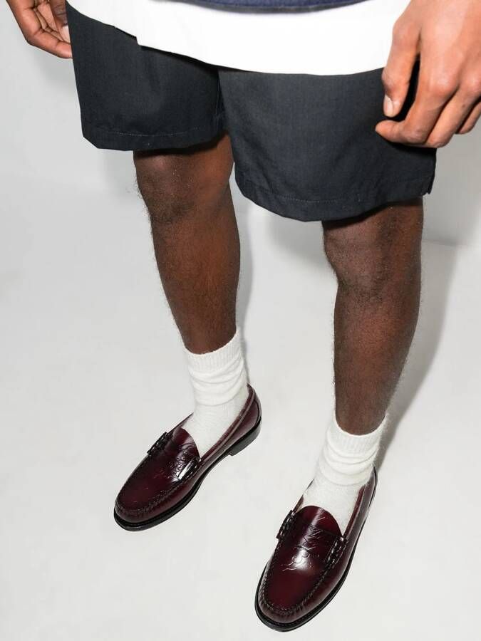 G.H. Bass & Co. x Maharishi Weejun Larson loafers met reliëf Rood