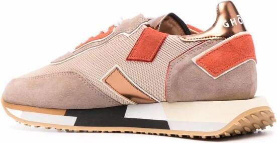 GHŌUD Rush Low sneakers met vlakken Beige