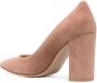 Gianvito Rossi Pumps met puntige neus Beige - Thumbnail 3