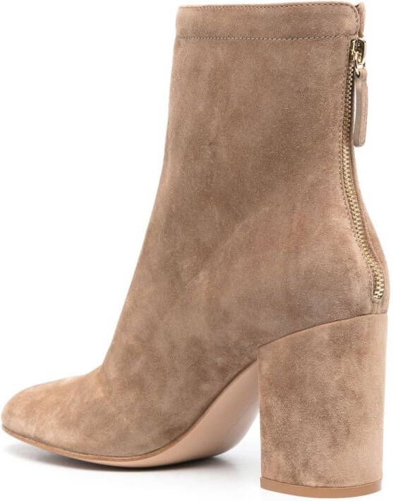 Gianvito Rossi Enkellaarzen met blokhak Beige