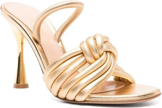 Gianvito Rossi Otavia leren pumps Goud