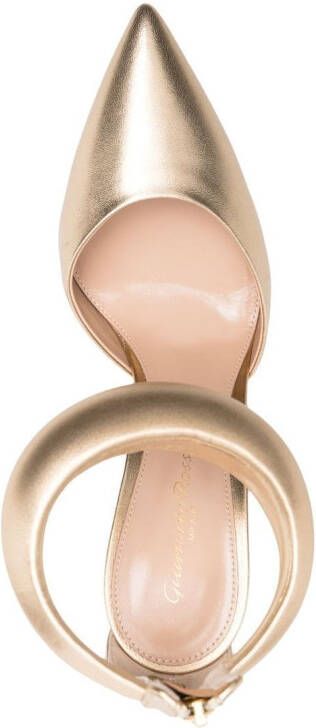 Gianvito Rossi Pumps met hoge hak Beige