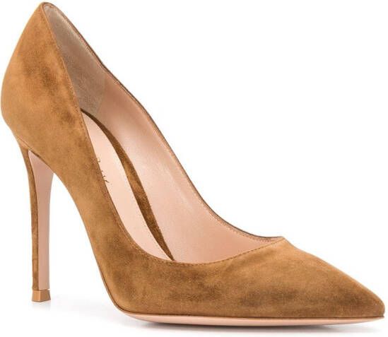 Gianvito Rossi Pumps met puntige neus Bruin