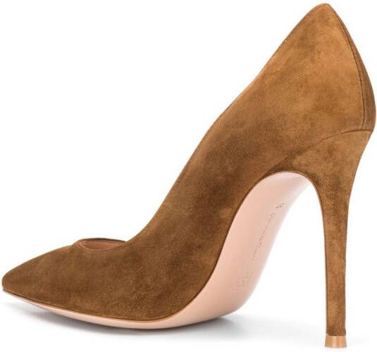 Gianvito Rossi Pumps met puntige neus Bruin