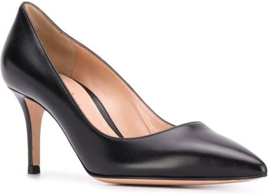 Gianvito Rossi Pumps met puntige neus Zwart