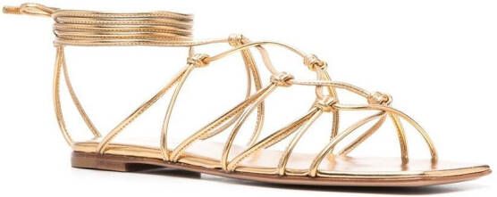 Gianvito Rossi Sandalen met gekruiste bandjes Goud