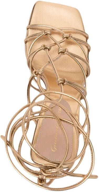 Gianvito Rossi Sandalen met metallic-effect Goud