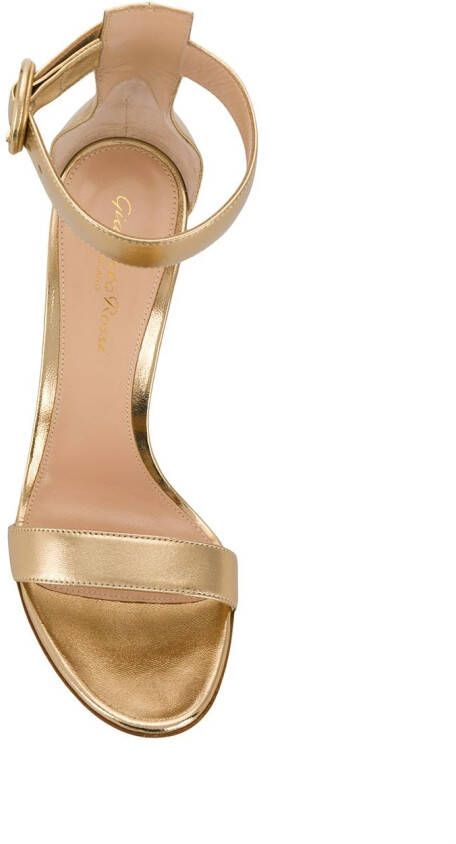 Gianvito Rossi Sandalen met open neus Goud