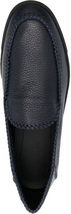 Giorgio Armani Loafers met detail Blauw