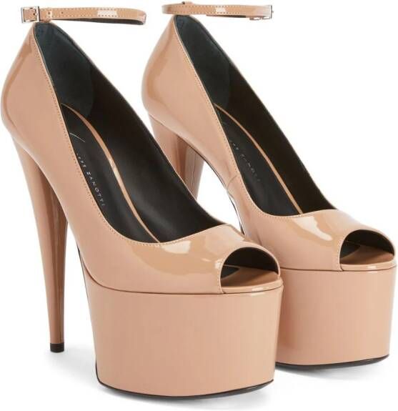 Giuseppe Zanotti Aida gelakte pumps Beige