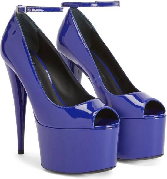 Giuseppe Zanotti Aida pumps met laklaag Blauw