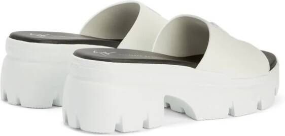 Giuseppe Zanotti Apocalypse Hot slippers Wit