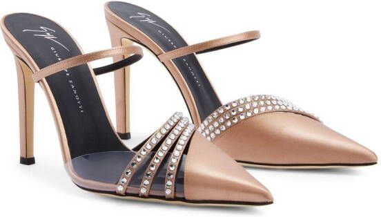 Giuseppe Zanotti 110 mm Audrine pumps met kristallen detail Beige