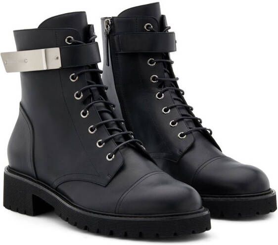 Giuseppe Zanotti Austin combat boots met logoplakkaat Zwart