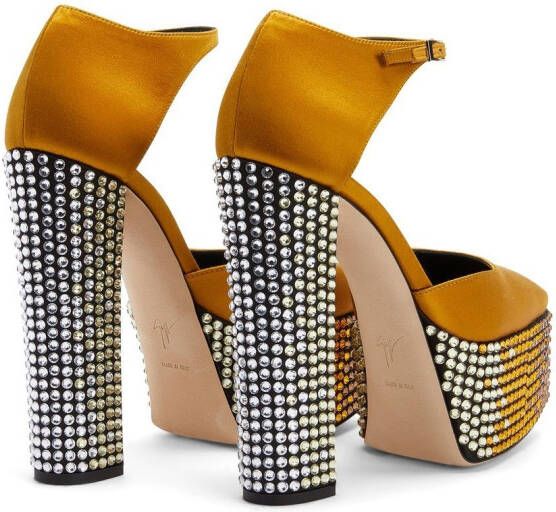 Giuseppe Zanotti Bebe Strass pumps met plateauzool Geel