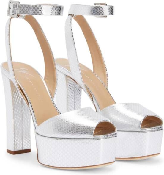 Giuseppe Zanotti Betty sandalen met python-print Zilver