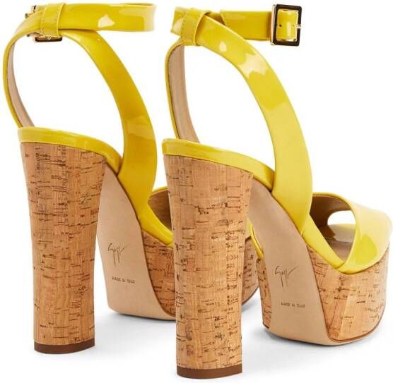 Giuseppe Zanotti New Betty sandalen met open neus Geel