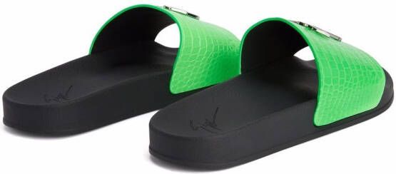 Giuseppe Zanotti Brett slippers met krokodillenleer-effect Groen