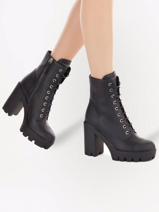 Giuseppe Zanotti Camille cargo boots Zwart