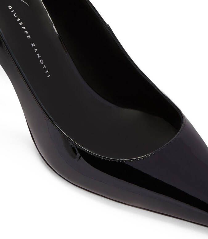 Giuseppe Zanotti Cohralise pumps met puntige neus Zwart