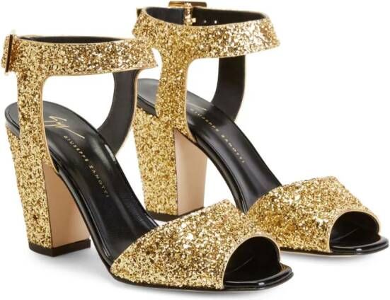 Giuseppe Zanotti Emmanuelle sandalen met glitter Goud