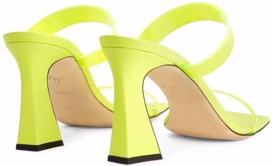 Giuseppe Zanotti Flaminia Plexi sandalen met dubbele bandjes Geel