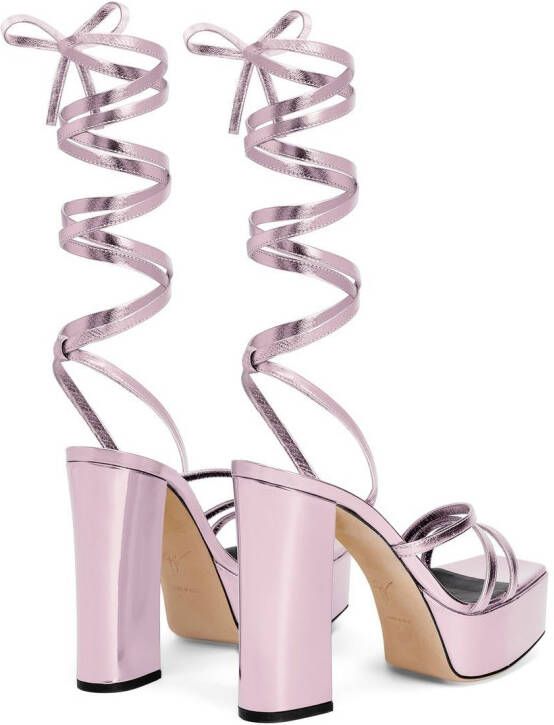 Giuseppe Zanotti Flavienne gelamineerde sandalen Roze