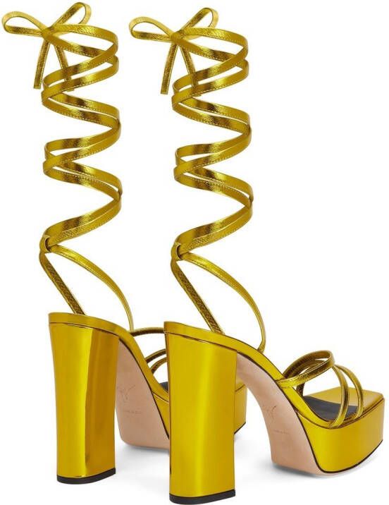 Giuseppe Zanotti Flavienne sandalen Goud