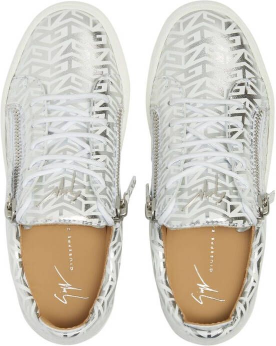 Giuseppe Zanotti Gail sneakers met monogramprint Zilver