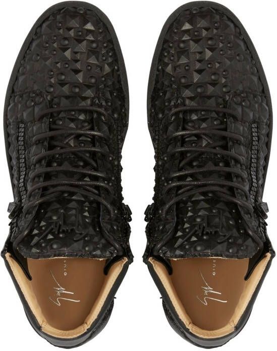 Giuseppe Zanotti Kriss sneakers met studs Zwart