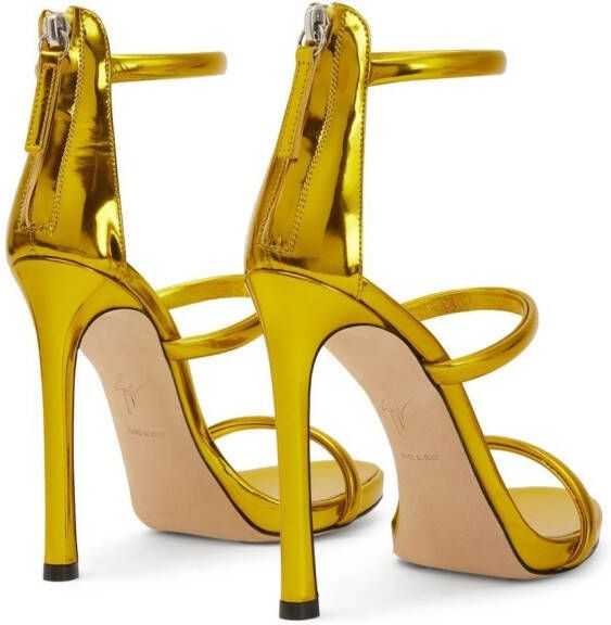 Giuseppe Zanotti Metallic sandalen Geel