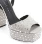 Giuseppe Zanotti New Betty sandalen met plateauzool Grijs - Thumbnail 4