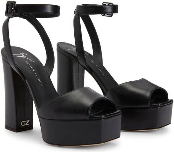 Giuseppe Zanotti New Betty sandalen met plateauzool Zwart