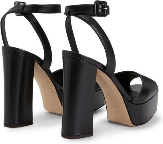 Giuseppe Zanotti New Betty sandalen met plateauzool Zwart