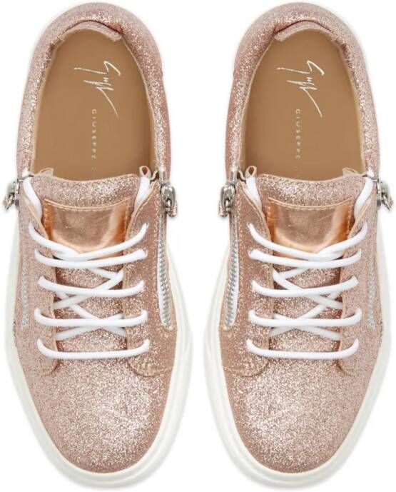 Giuseppe Zanotti Nicki sneakers met glitter Roze