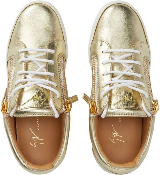 Giuseppe Zanotti Nicki sneakers met metallic-effect Goud