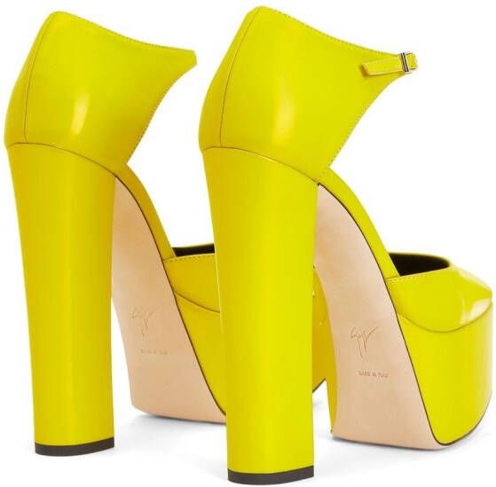 Giuseppe Zanotti Pumps met vierkante neus Geel