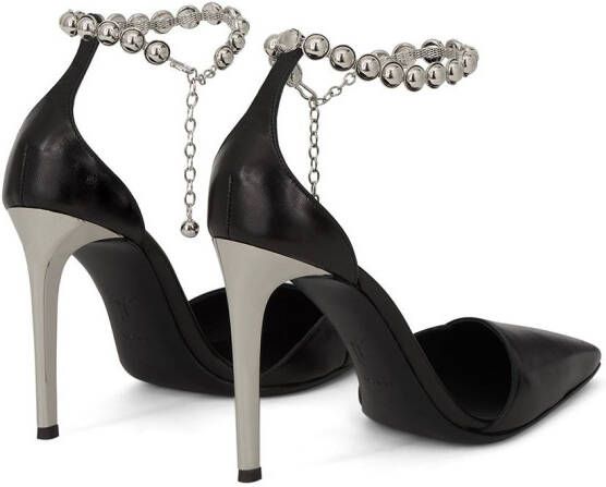 Giuseppe Zanotti Pumps verfraaid met ketting Zwart