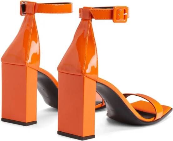 Giuseppe Zanotti Shangay sandalen met gesp Oranje