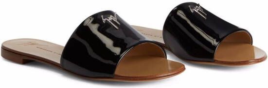 Giuseppe Zanotti Shirley slippers met gelakt-effect Zwart