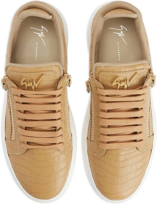 Giuseppe Zanotti Sneakers met krokodillen-reliëf Beige