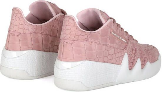 Giuseppe Zanotti Sneakers met krokodillenleer-effect Roze