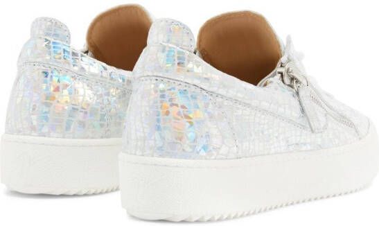 Giuseppe Zanotti Sneakers met krokodillenleer-effect Zilver